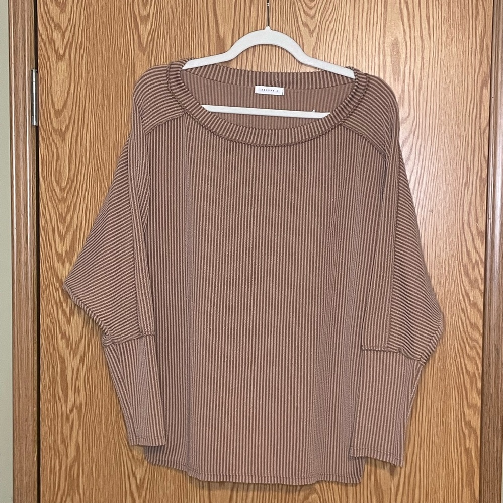 Beige long sleeved tunic